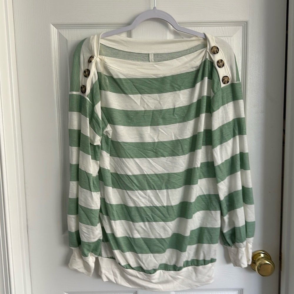 Long sleeve boat neck top with style buttons size L